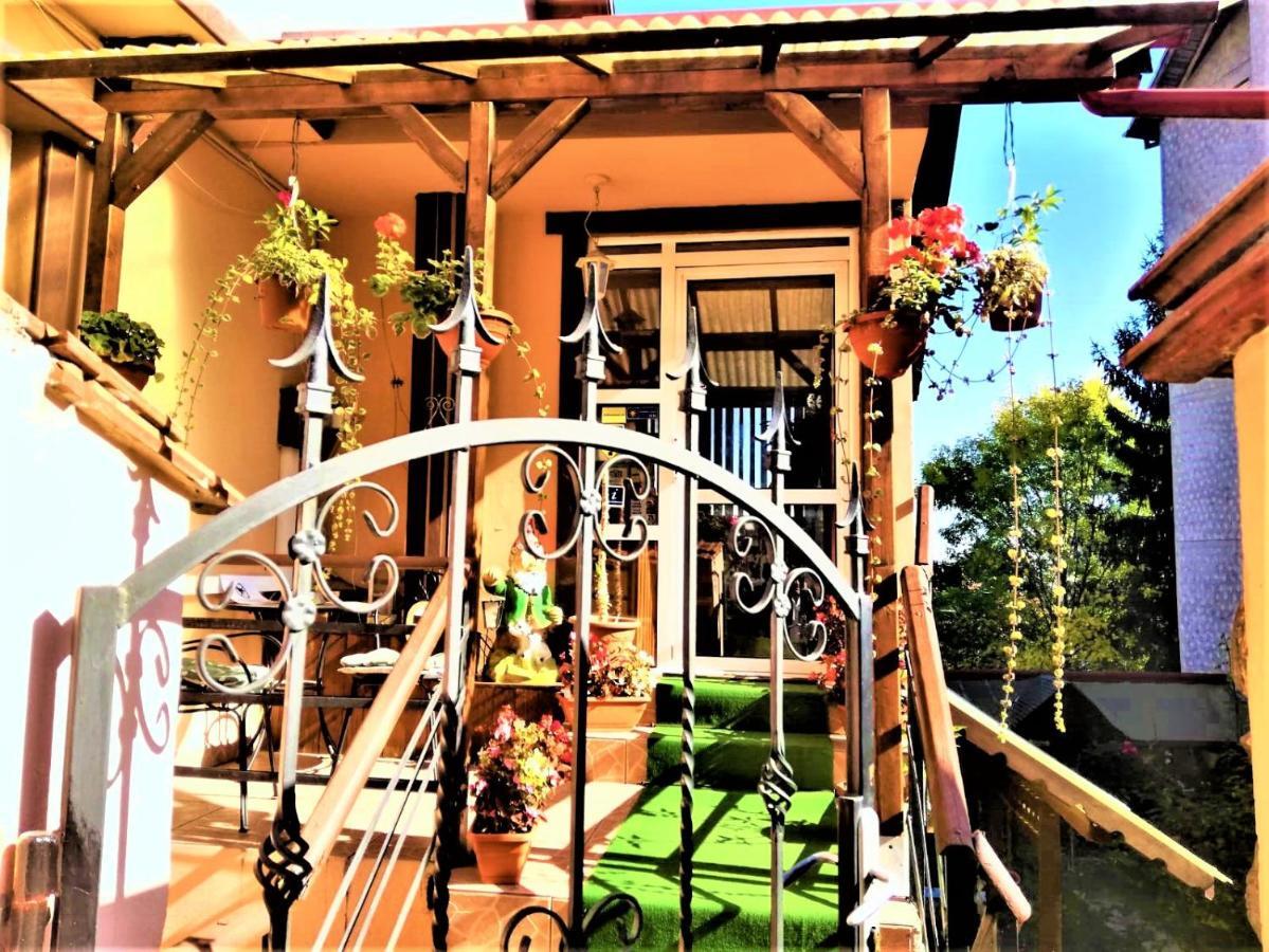Hotel Dolce Far Niente Brasov Exterior photo